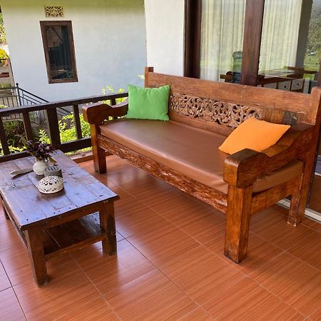 Great Mountain Views Villa Resort Selat Екстер'єр фото